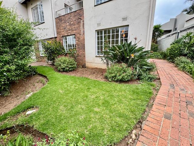 2 Bedroom Property for Sale in Sandown Gauteng
