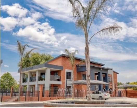 To Let 3 Bedroom Property for Rent in Bedfordview Gauteng