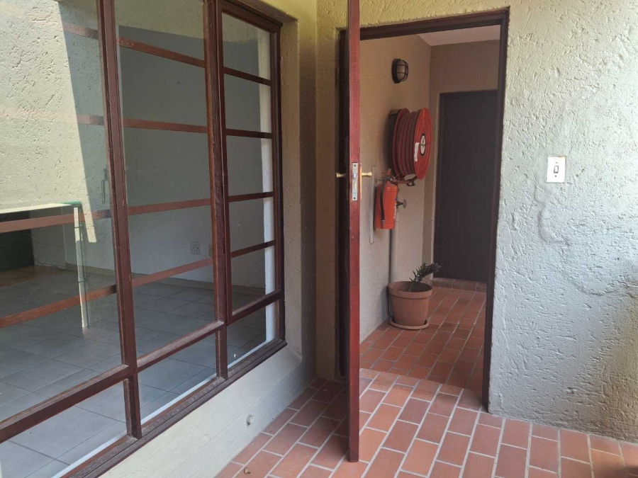 To Let 1 Bedroom Property for Rent in Morningside Gauteng