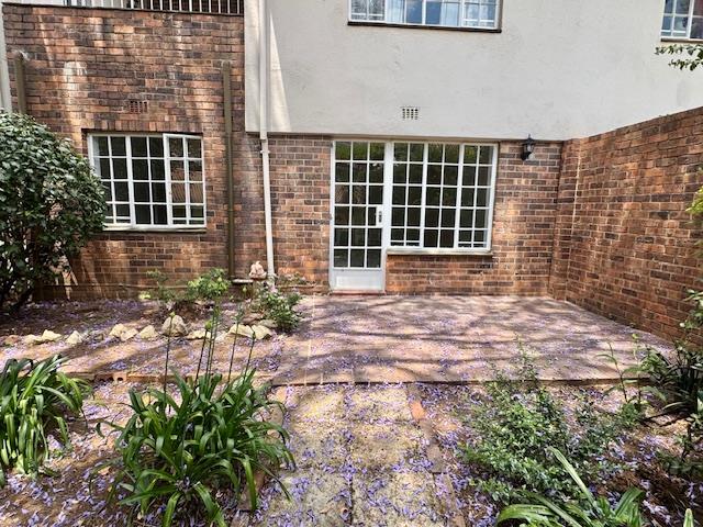 2 Bedroom Property for Sale in Sandown Gauteng