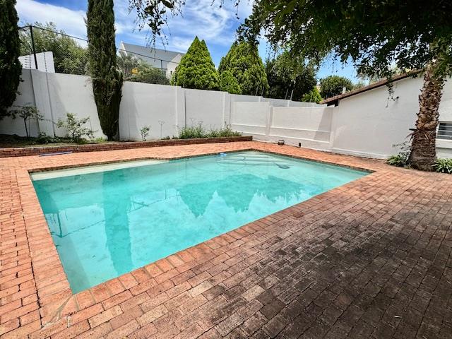 To Let 3 Bedroom Property for Rent in Rivonia Gauteng