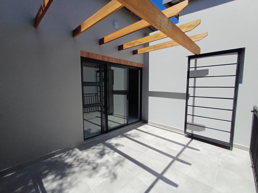 To Let 2 Bedroom Property for Rent in Edenburg Gauteng