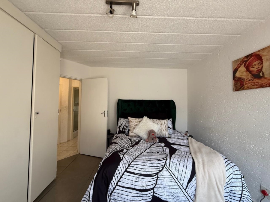 2 Bedroom Property for Sale in Sandown Gauteng