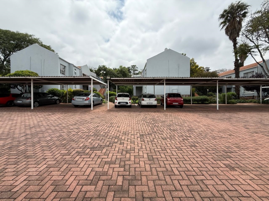 2 Bedroom Property for Sale in Morningside Hills Gauteng