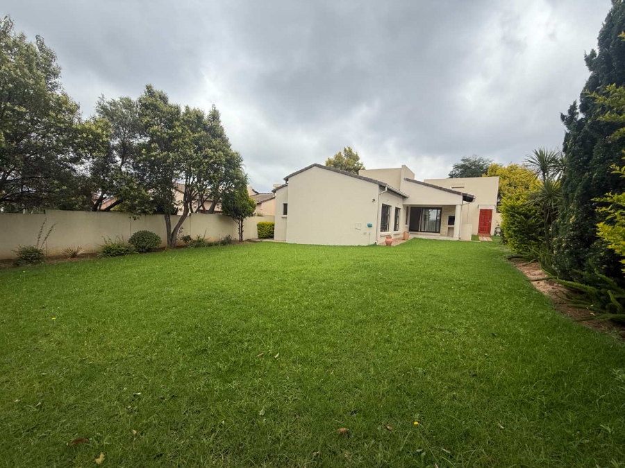 To Let 3 Bedroom Property for Rent in Radiokop Gauteng