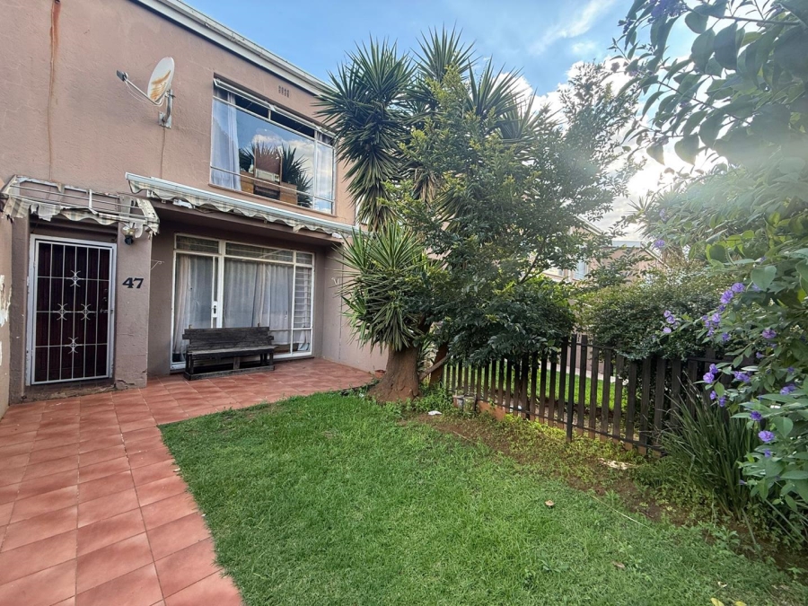 3 Bedroom Property for Sale in Florida Gauteng