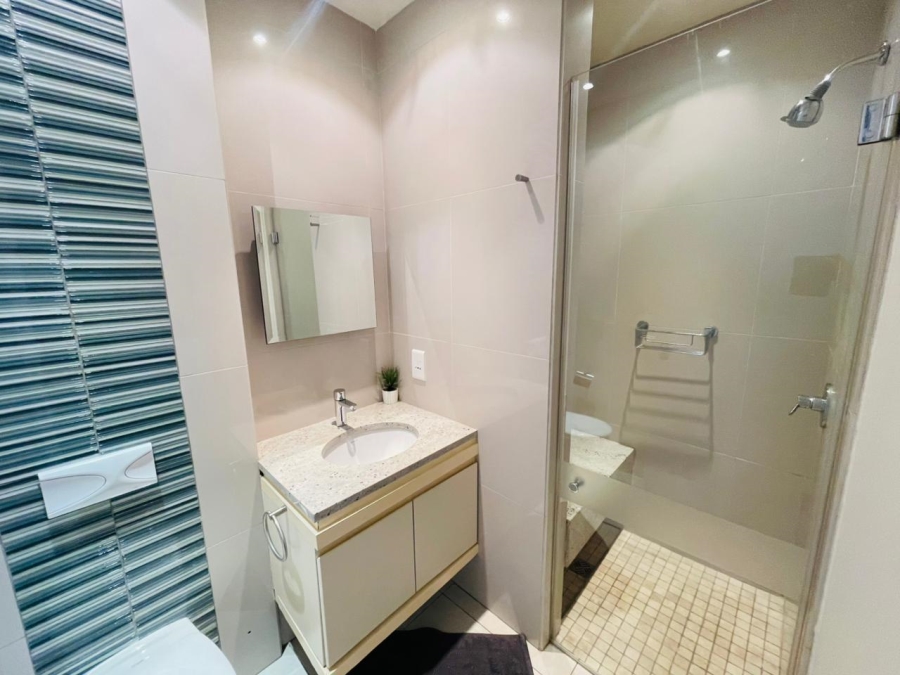 To Let 2 Bedroom Property for Rent in Morningside Gauteng