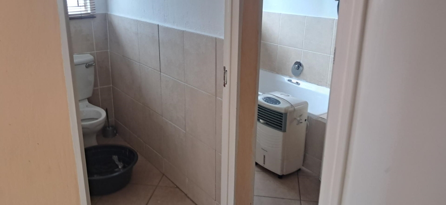 2 Bedroom Property for Sale in Mabopane Unit S Gauteng