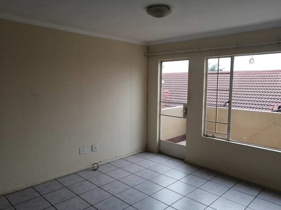 2 Bedroom Property for Sale in Newlands Gauteng