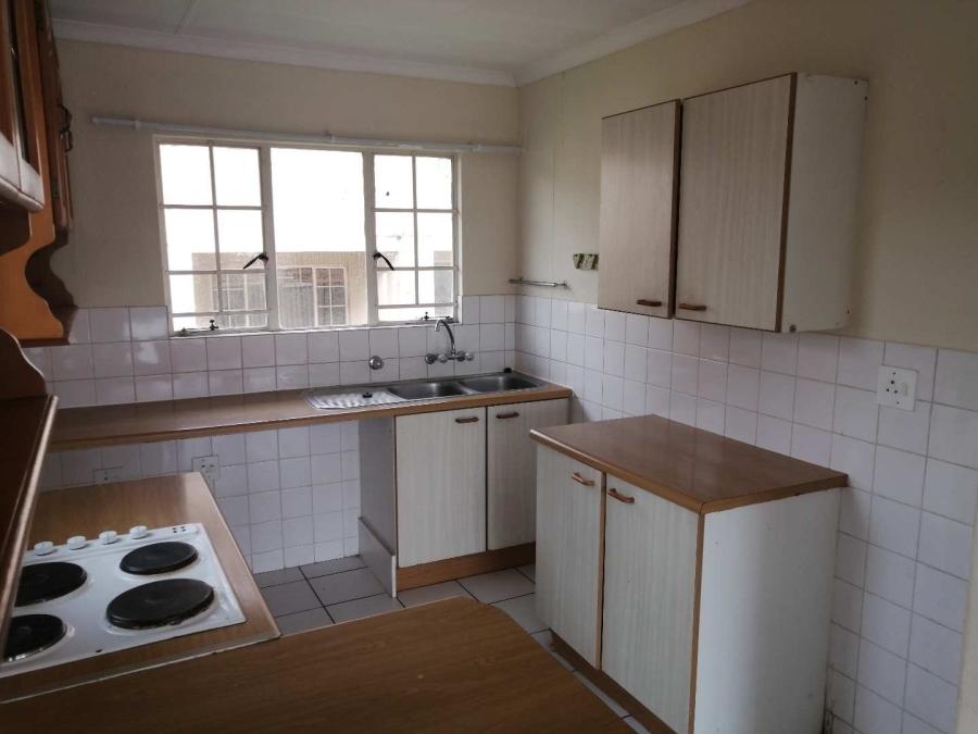 2 Bedroom Property for Sale in Newlands Gauteng