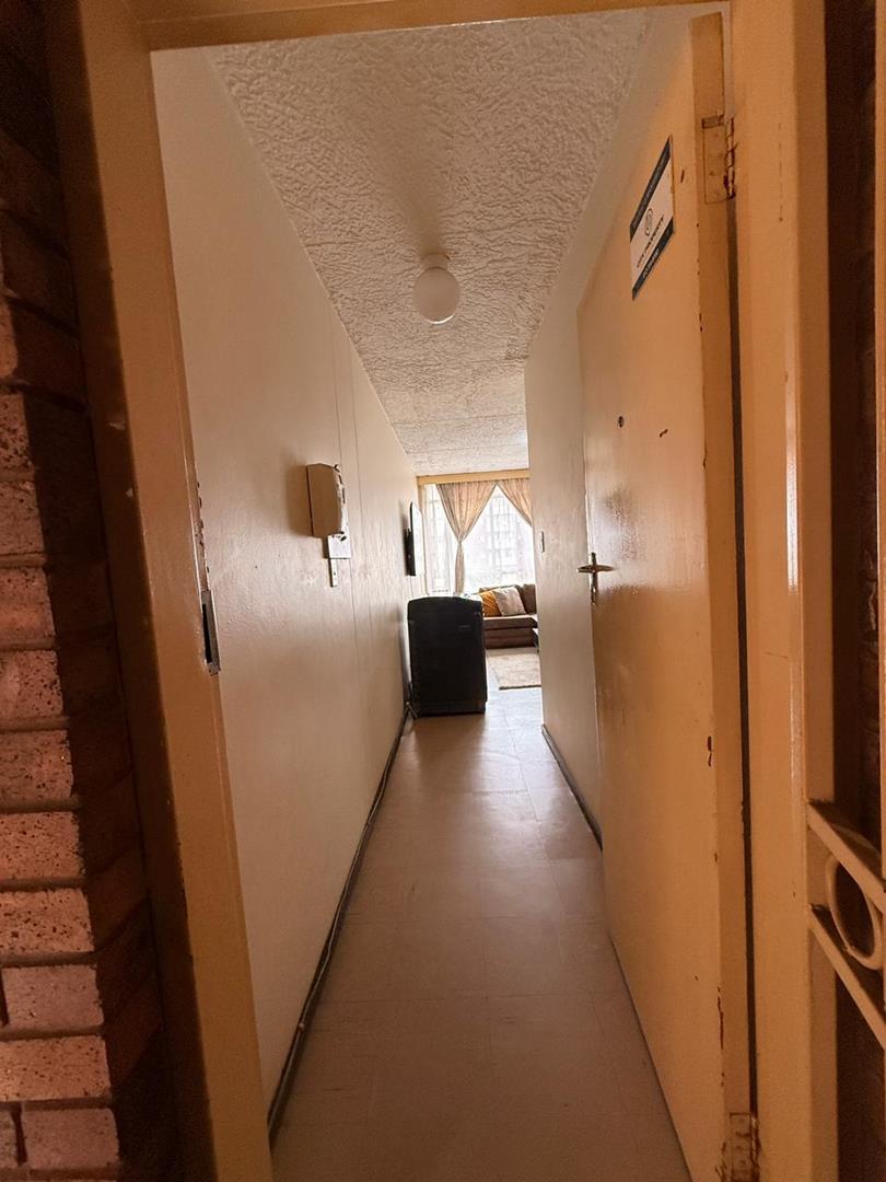 1 Bedroom Property for Sale in Pretoria Central Gauteng