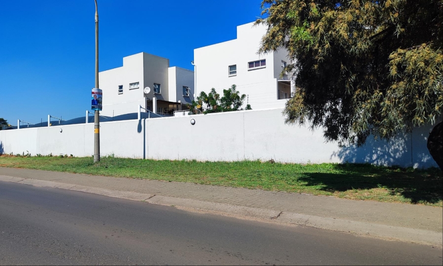 2 Bedroom Property for Sale in Mayberry Park Gauteng