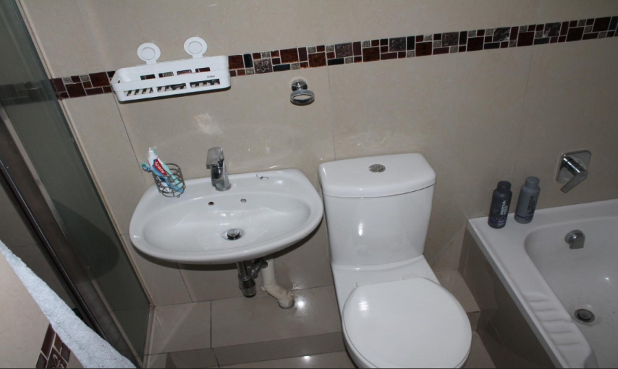 2 Bedroom Property for Sale in Mayberry Park Gauteng
