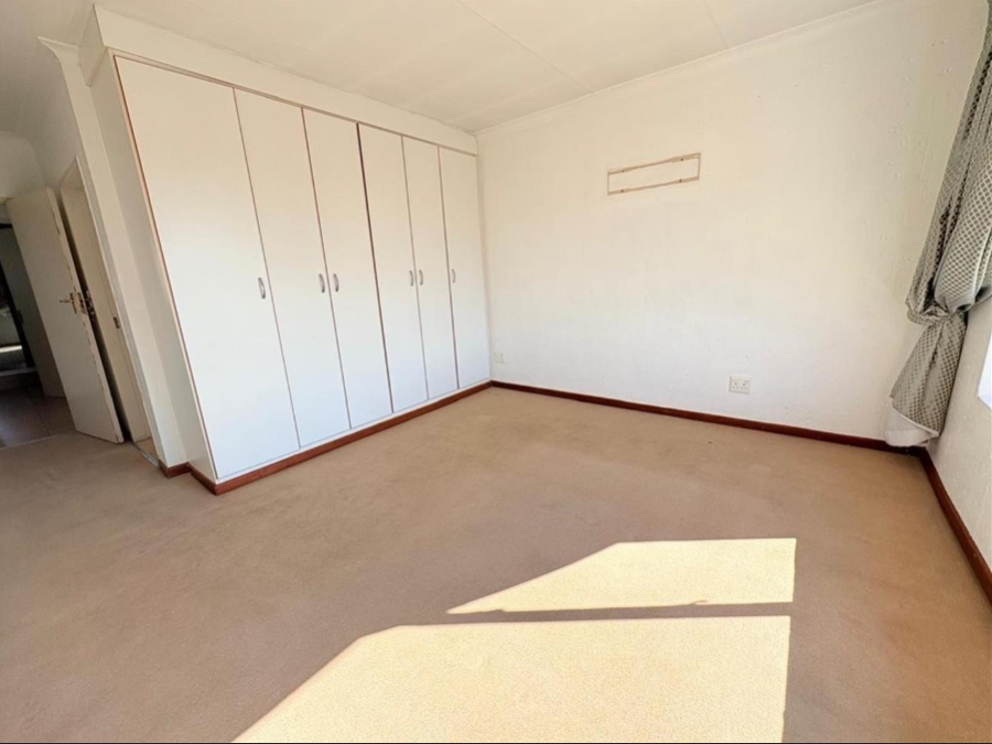 2 Bedroom Property for Sale in Meyersdal Gauteng