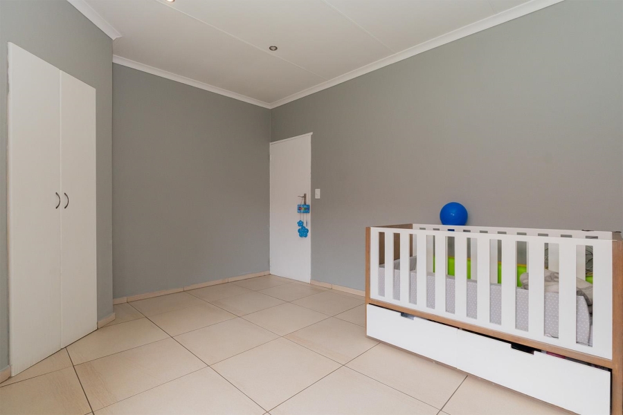 3 Bedroom Property for Sale in Glen Marais Gauteng