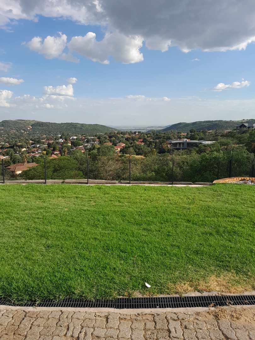 To Let 2 Bedroom Property for Rent in Ridgeway Gauteng