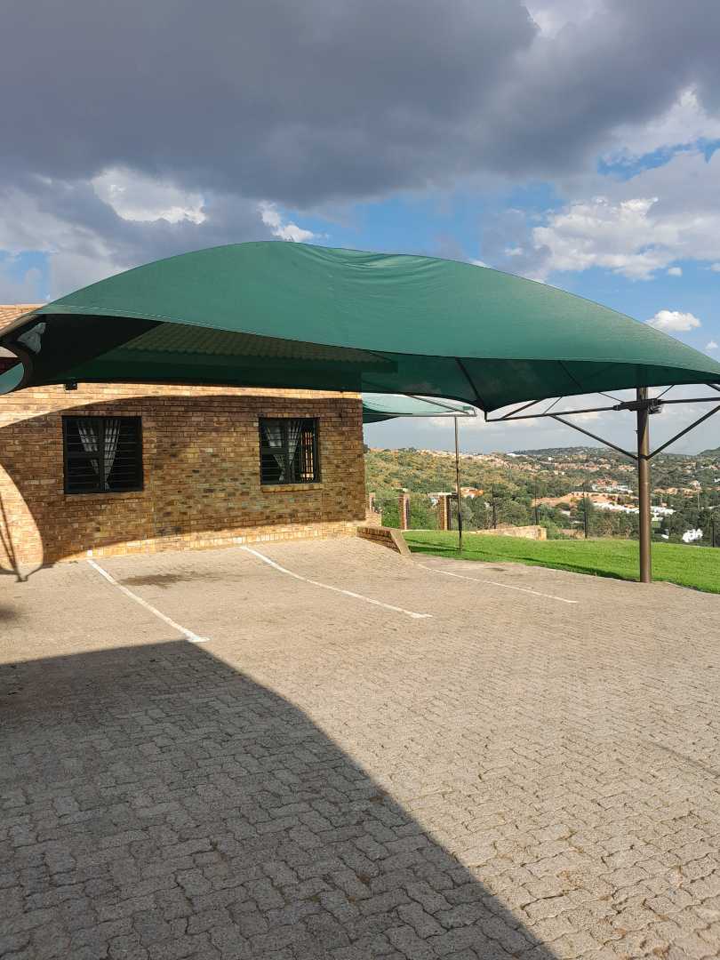 To Let 2 Bedroom Property for Rent in Ridgeway Gauteng