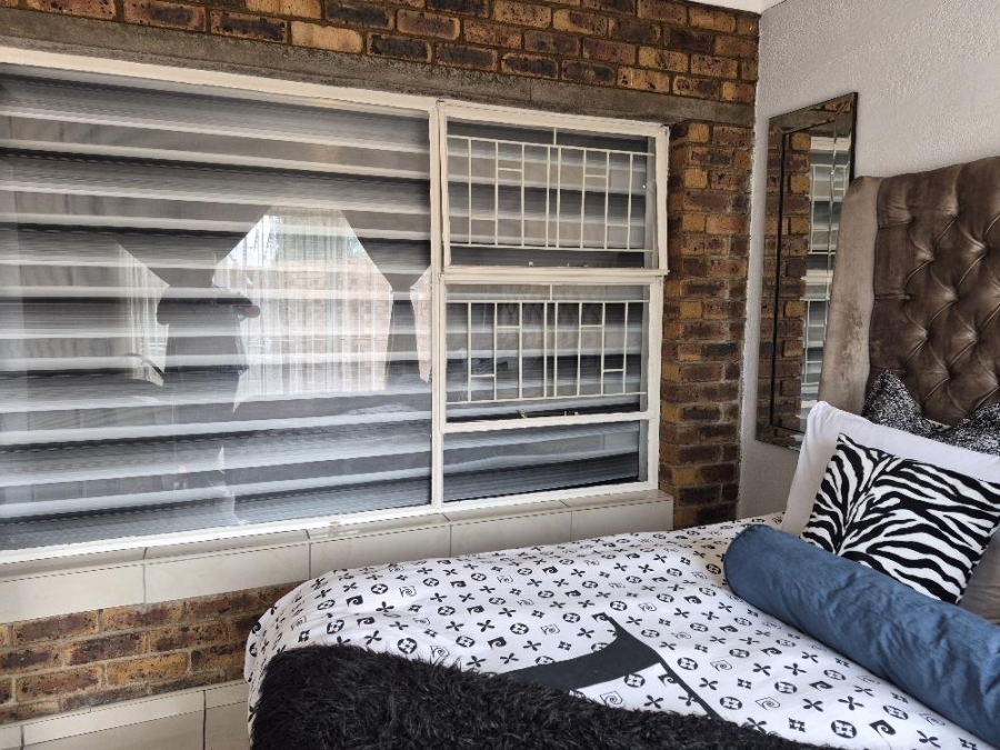 2 Bedroom Property for Sale in Witfield Gauteng