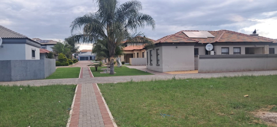 3 Bedroom Property for Sale in The Orchards Gauteng