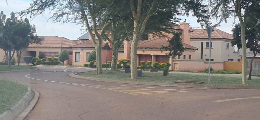 3 Bedroom Property for Sale in The Orchards Gauteng