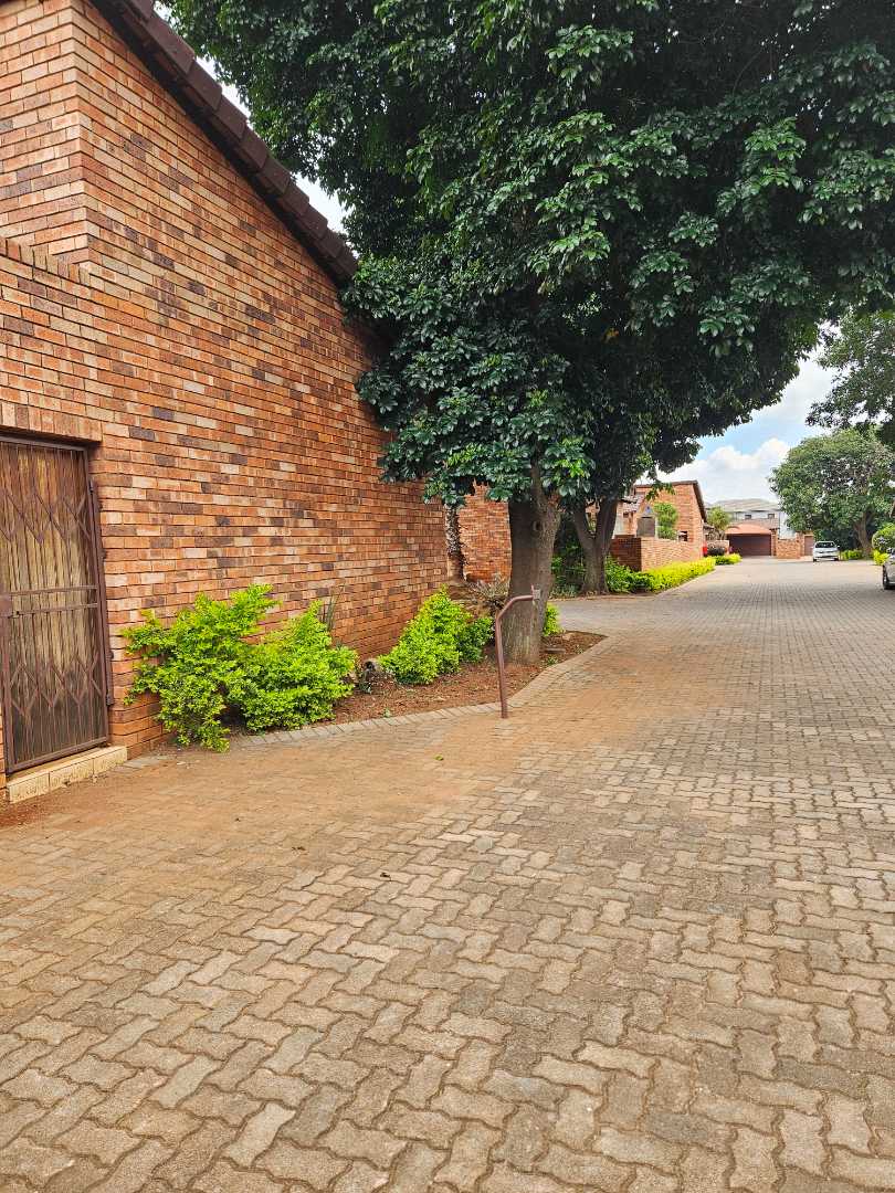 3 Bedroom Property for Sale in Theresa Park Gauteng