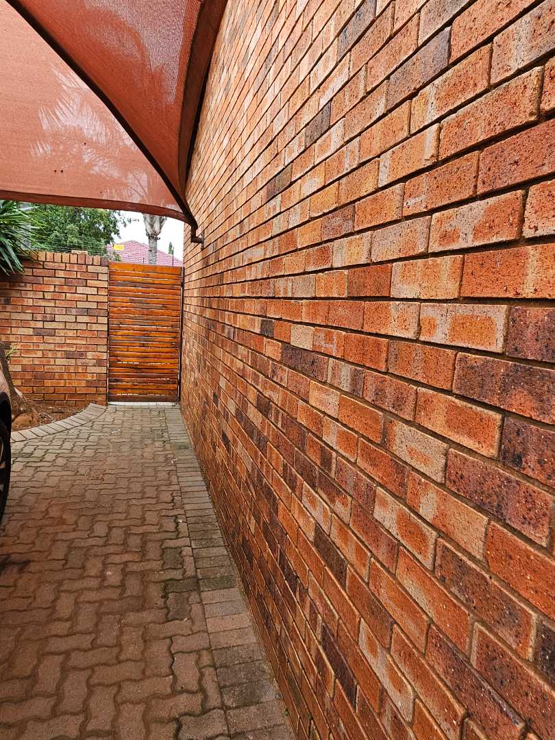 3 Bedroom Property for Sale in Theresa Park Gauteng