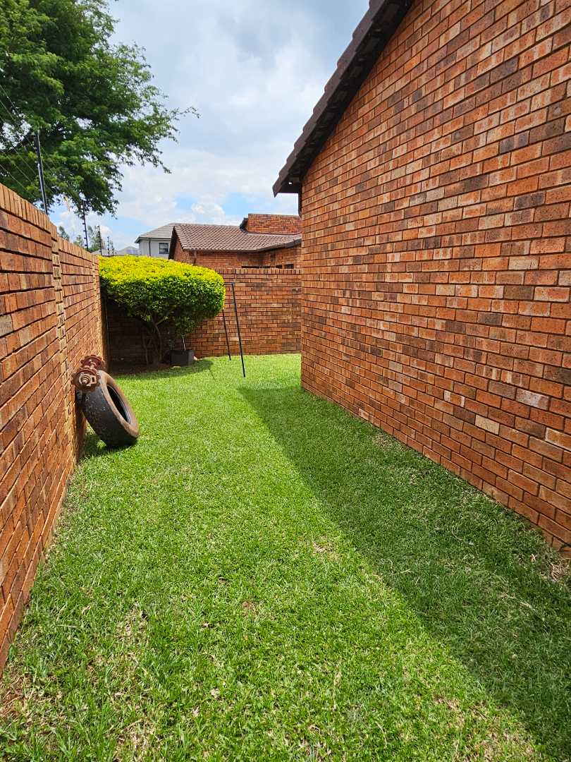 3 Bedroom Property for Sale in Theresa Park Gauteng