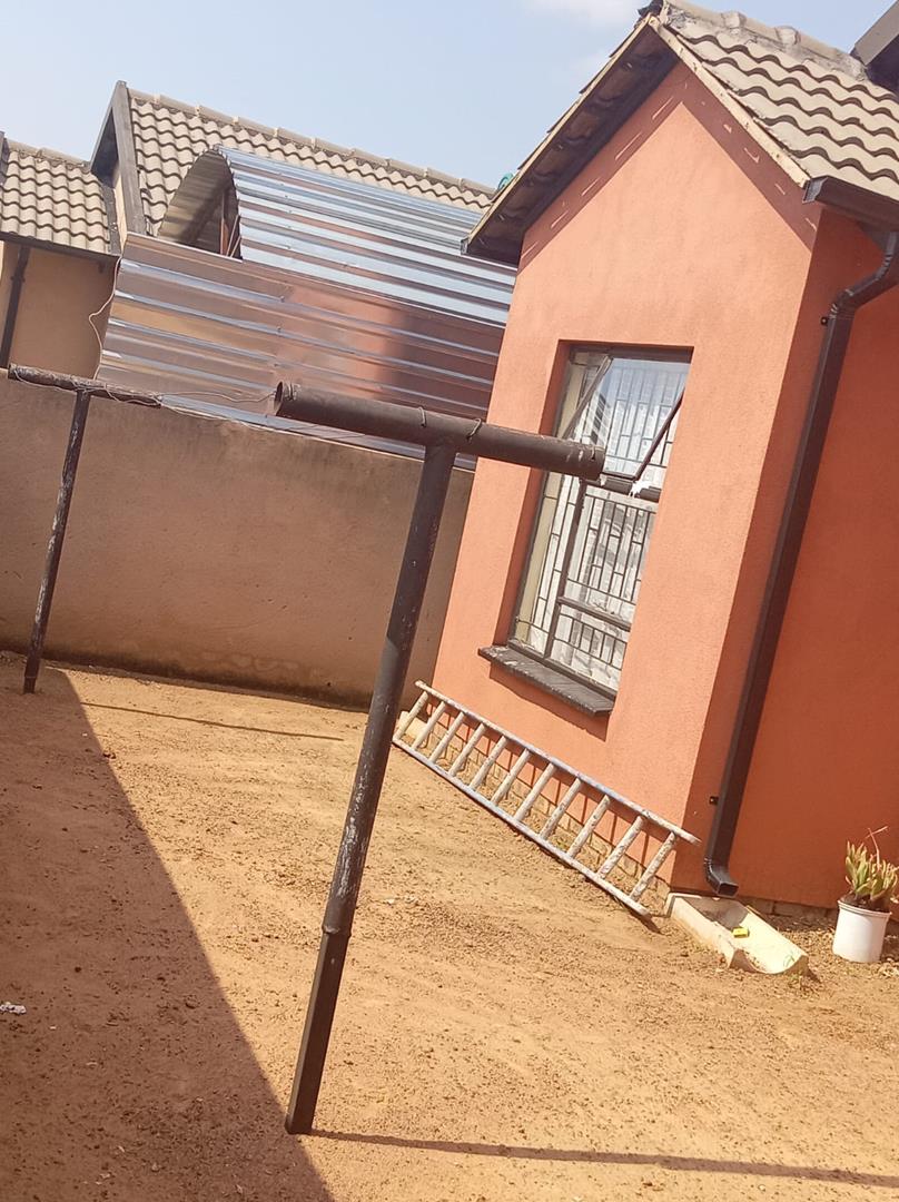 3 Bedroom Property for Sale in Soshanguve VV Gauteng