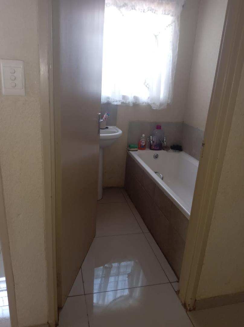 3 Bedroom Property for Sale in Soshanguve VV Gauteng