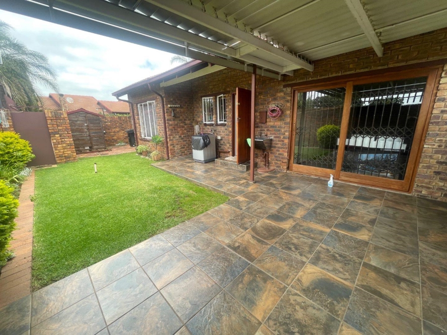 3 Bedroom Property for Sale in Birch Acres Gauteng