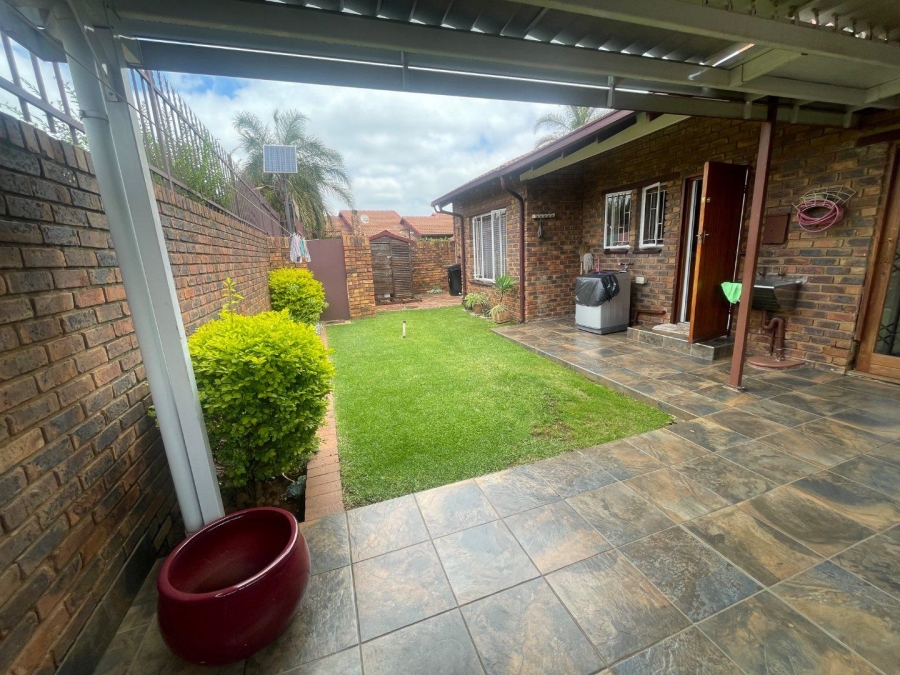 3 Bedroom Property for Sale in Birch Acres Gauteng