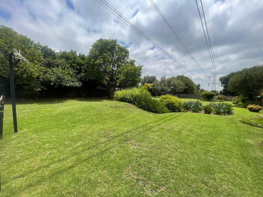 3 Bedroom Property for Sale in Birch Acres Gauteng