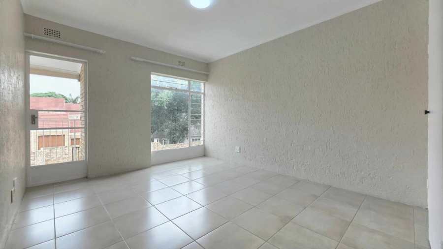 To Let 3 Bedroom Property for Rent in Sandown Gauteng