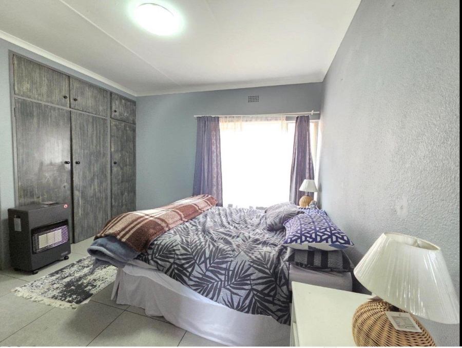 1 Bedroom Property for Sale in Verwoerdpark Gauteng