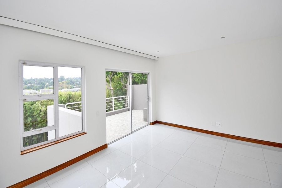 To Let 6 Bedroom Property for Rent in Sandhurst Gauteng