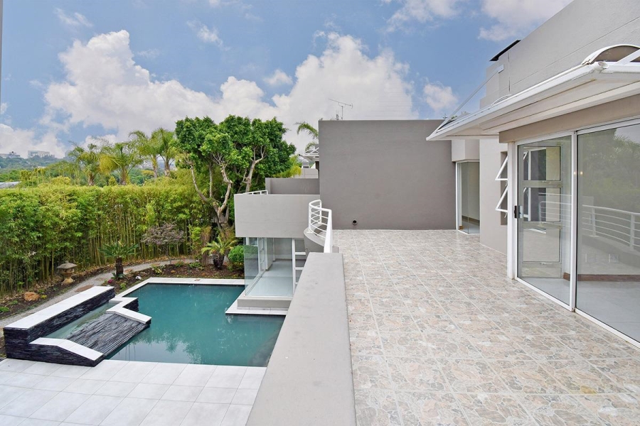 To Let 6 Bedroom Property for Rent in Sandhurst Gauteng