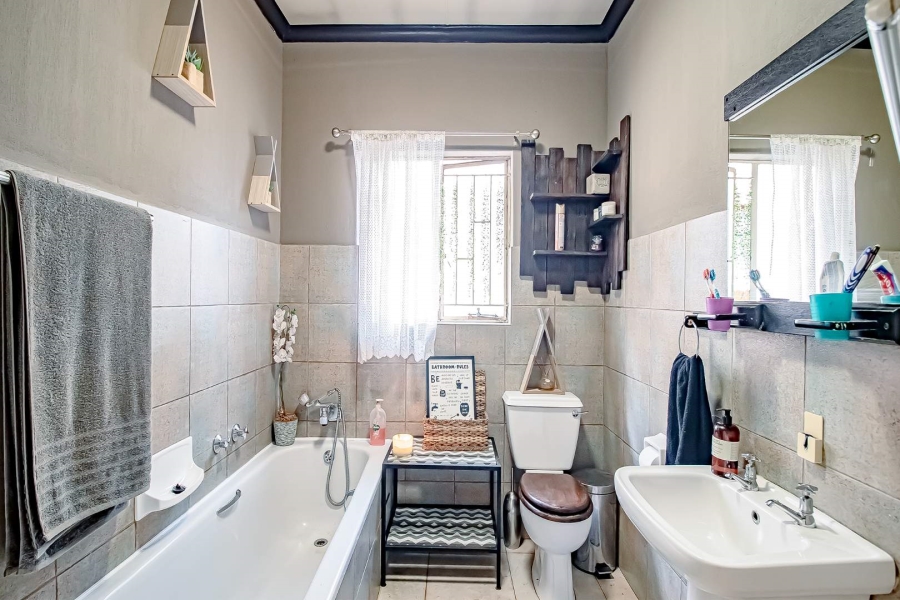 3 Bedroom Property for Sale in Zwartkop Gauteng