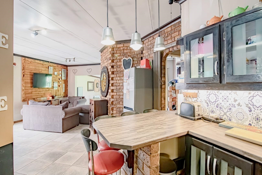 3 Bedroom Property for Sale in Zwartkop Gauteng