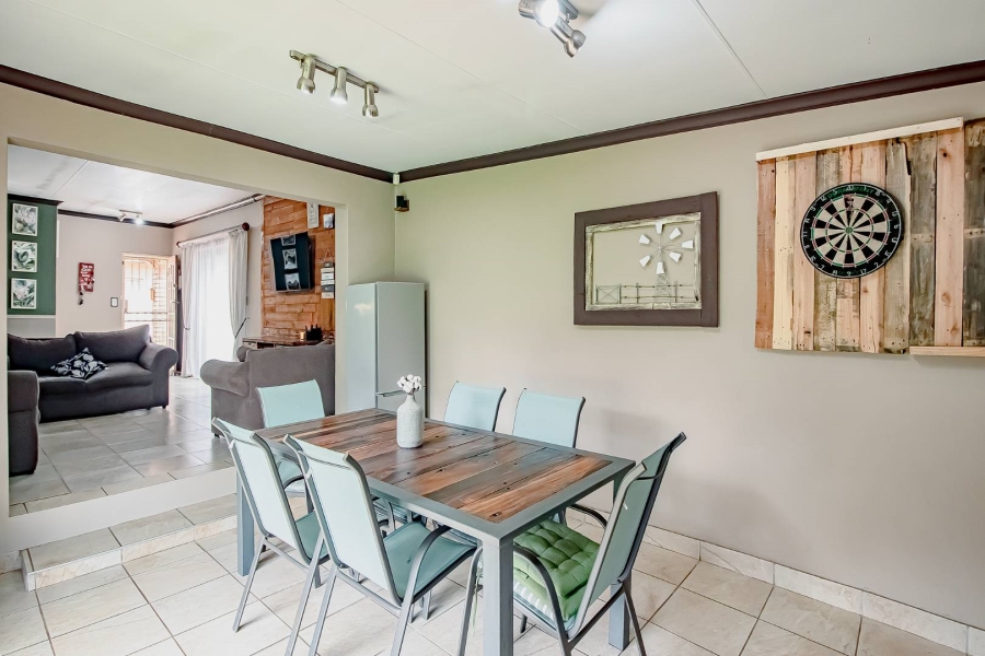 3 Bedroom Property for Sale in Zwartkop Gauteng