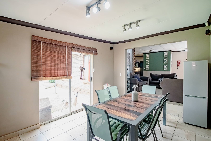 3 Bedroom Property for Sale in Zwartkop Gauteng