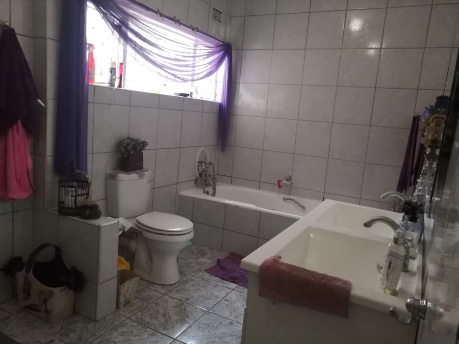 3 Bedroom Property for Sale in Parkrand Gauteng