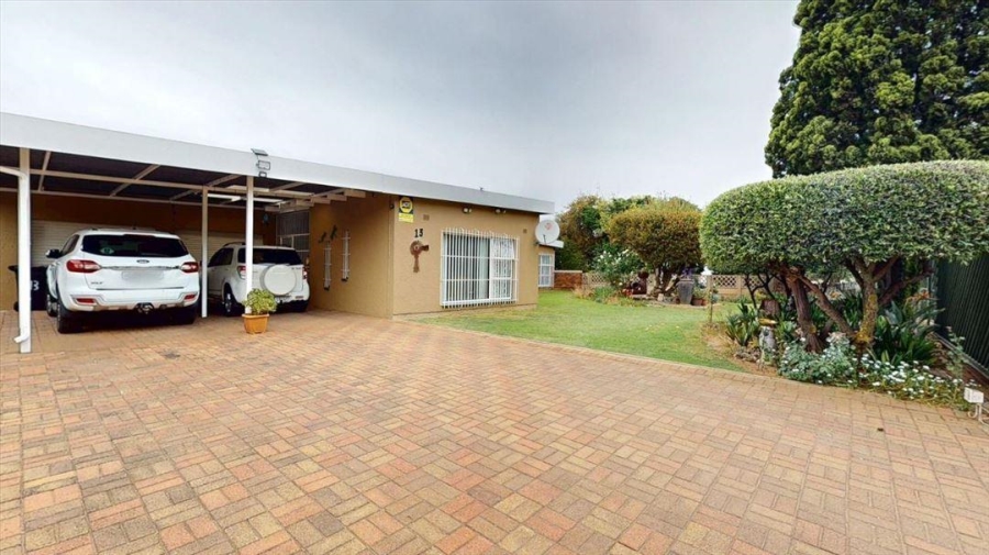3 Bedroom Property for Sale in Parkrand Gauteng