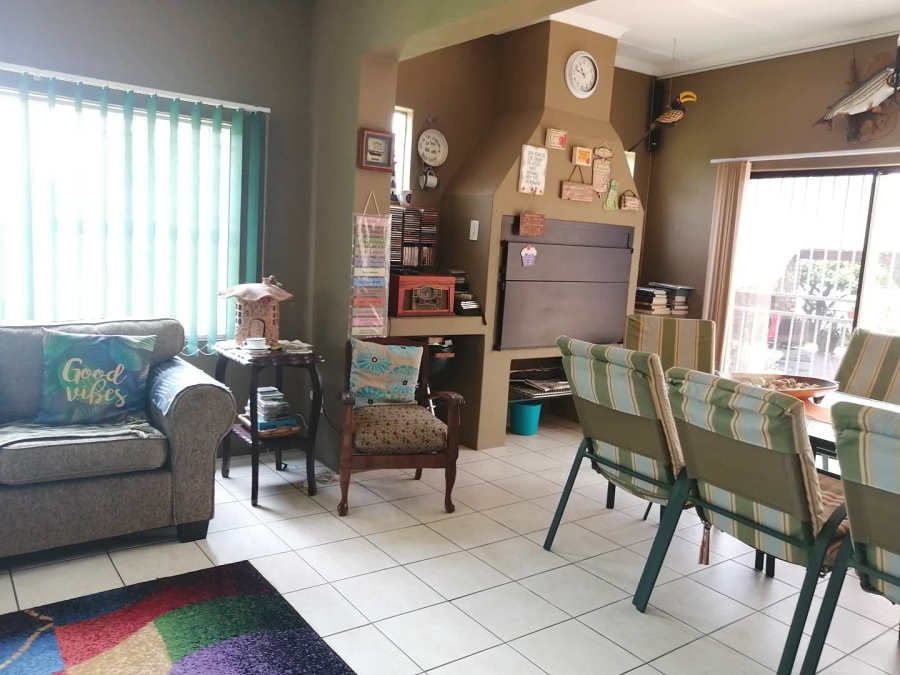 3 Bedroom Property for Sale in Parkrand Gauteng