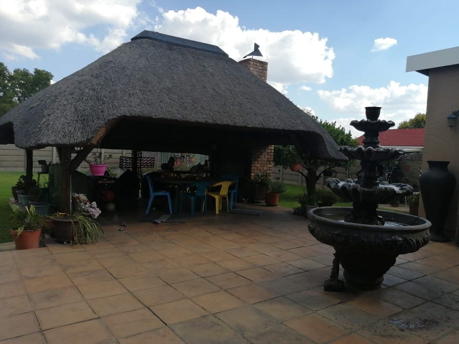 3 Bedroom Property for Sale in Parkrand Gauteng