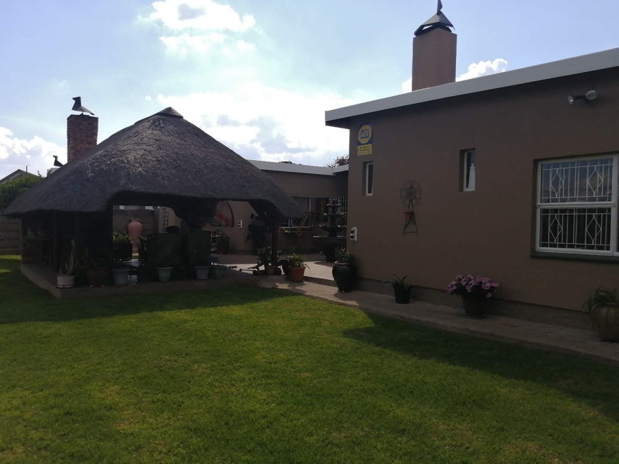 3 Bedroom Property for Sale in Parkrand Gauteng