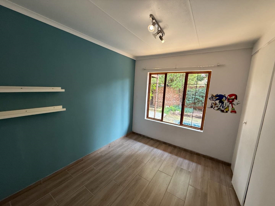 To Let 3 Bedroom Property for Rent in Radiokop Gauteng