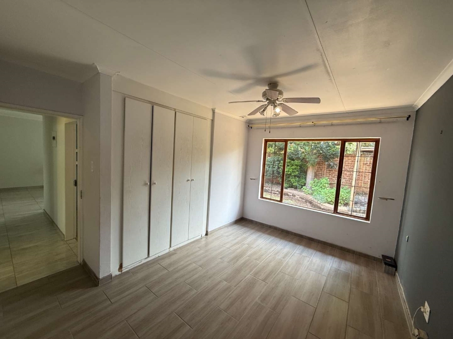 To Let 3 Bedroom Property for Rent in Radiokop Gauteng