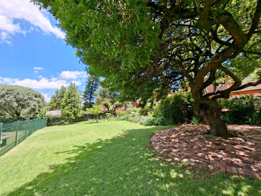 To Let 3 Bedroom Property for Rent in Bryanston Gauteng