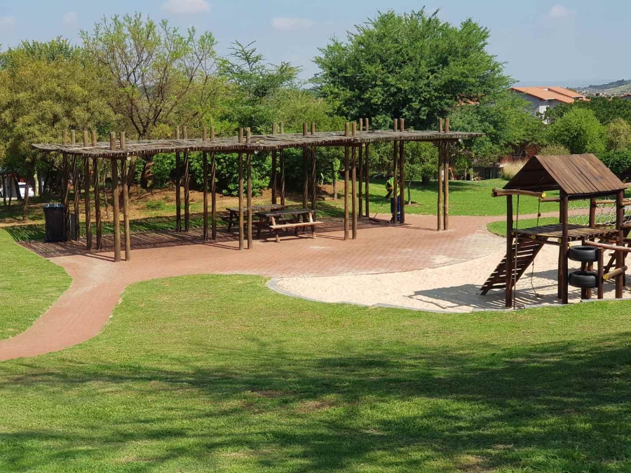 2 Bedroom Property for Sale in Jackal Creek Golf Estate Gauteng