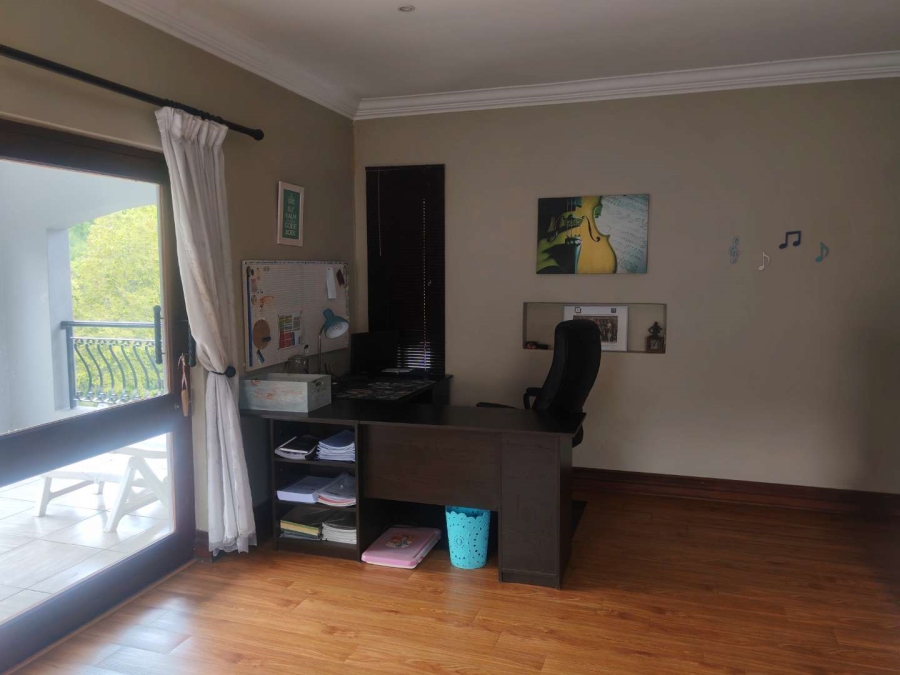 5 Bedroom Property for Sale in Zwartkop Golf Estate Gauteng